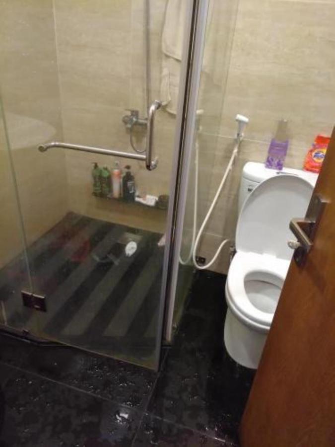 Home4All Хошимин Экстерьер фото